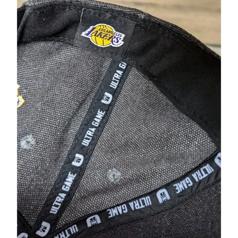 Los Angeles Lakers NBA Ultra Game Hat Snapback Gray Basketball